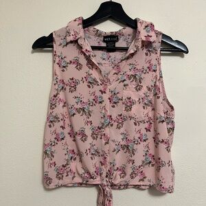 Wet Seal Pink Floral Sleeveless Blouse